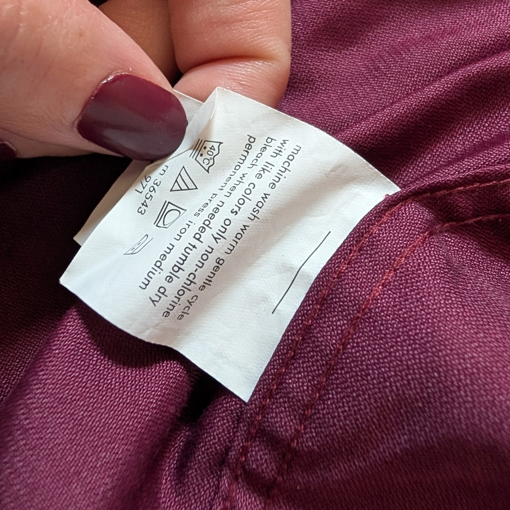 Men Maroon Button down - Picture 3 of 6
